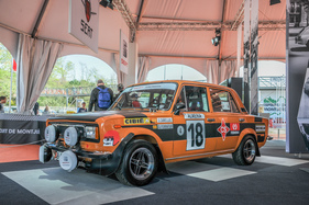 Seat 124 Especial im Ausstellungspavillon vom 60 Jahre Seat 600 Jubiläum am Spirit of Montjuïc 2017 (Catalunya Classic Revival)