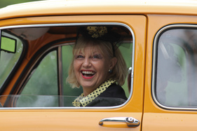 Seat 600 E (1972) - der Corso der Freunde alten Blechs aller Marken Brugg (FABAM) am GP Brugger Schachen 2015