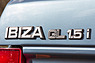 Seat Ibiza GL 1.5i (1989) - Schriftzug am Heck (© Daniel Reinhard, 2024) Seat Ibiza GL 1.5i (1989) - Schriftzug am Heck (© Daniel Reinhard, 2024)