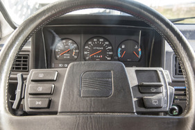 Seat Ibiza GL 1.5i (1989) - die Bedienungssatelliten stiessen nicht nur auf positives Echo