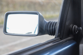 Seat Ibiza GL 1.5i (1989) - innenverstellbarer Rückspiegel