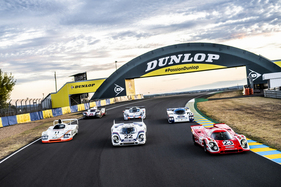 Sechs Le-Mans-Sieger von Porsche wiedervereint beim Dunlopbogen Sechs Le-Mans-Sieger von Porsche wiedervereint beim Dunlopbogen