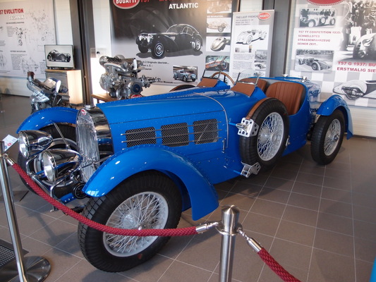 Seinerzeit das schnellste Strassenfahrzeug der Welt - Bugatti T 57 TT Competition (1935)