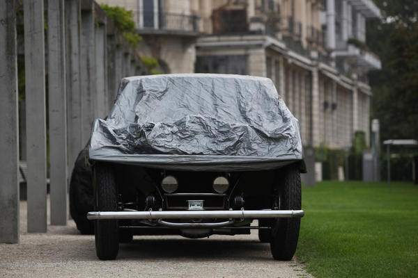 Selbst Kenner werden nicht auf Anhieb wissen, dass sich hier ein Bugatti unter der Abdeckung verbirgt - Concours d'Excellence Luzern 2018