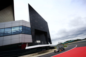 Shadow DN5 (1975) - FIA Historic Formula One Trophy - Silverstone Classic 2017