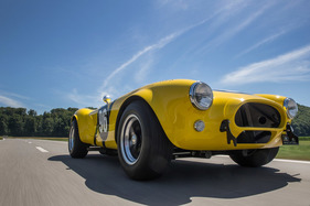 Shelby Cobra 289 (1967) - Halibrands und dicke Reifen