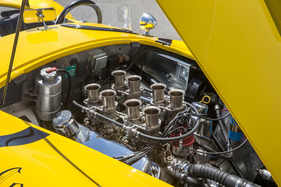 Shelby Cobra 289 (1967) - schöner Motorenbau, offene Einlässe