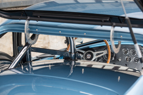 Shelby Cobra 427 (1966) - Blick ins sportlich aufgemachte Interieur