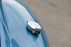 Shelby Cobra 427 (1966) - aussenliegender Tankdeckel