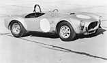 Shelby Cobra 427 (1966) - die Rennversion, die es für knapp über USD 9000 zu kaufen gab, profitierte von Leichtbau