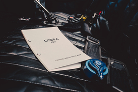 Shelby Cobra 427 (1966) - mit dünner Bedienungsanleitung