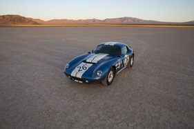 Shelby Cobra Daytona Coupé (mit GFK-Karosserie) (2015) - zum 50. Jubiläum des Shelby-Sieges an der FIA-Weltmeisterschaft 1965