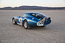 Shelby Cobra Daytona Coupé (mit GFK-Karosserie) (2015) - zum 50. Jubiläum des Shelby-Sieges an der FIA-Weltmeisterschaft 1965 (© Shelby American Presse, 2015) Shelby Cobra Daytona Coupé (mit GFK-Karosserie) (2015) - zum 50. Jubiläum des Shelby-Sieges an der FIA-Weltmeisterschaft 1965 (© Shelby American Presse, 2015)
