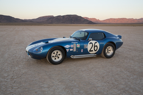 Shelby Cobra Daytona Coupé (mit GFK-Karosserie) (2015) - zum 50. Jubiläum des Shelby-Sieges an der FIA-Weltmeisterschaft 1965
