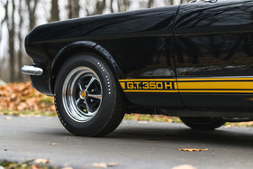 Shelby GT 350-H (1966) – "H" für "Hertz" – oder "homologiert"? Die 1000 gebauten Exemplare erfüllten die FIA-Vorgabe für Gruppe-2-Tourenwagen