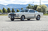 Shelby GT350 'Carryover' (1966) - als Lot 210 angeboten an der RM/Sotheby's Monterey Versteigerung vom 17. bis 19. August 2023 (© Jacob Hixson - Courtesy RM/Sotheby's, 2023)