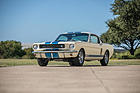 Shelby GT350 Fastback (1966) - als Lot 056 an der Bonhams Scottsdale Versteigerung am 16. Januar 2020