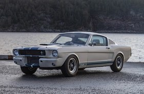 Shelby Mustang GT 350 (1965) - als Lot 123 angeboten an der Versteigerung von Artcurial an der Rétromobile Paris am 7. Februar 2020