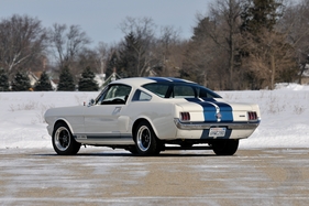 Shelby Mustang GT 350 (1966) - Der Kofferraumdeckel bestand aus Kunststoff