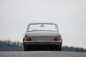 Siata 1300 Coupé 2+2 (1962) - grosses Glashaus, also viel Fensterfläche