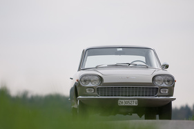 Siata 1300 Coupé 2+2 (1962) - kaum Kanten auf der glattflächigen Karosserie