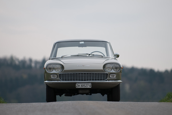 Siata 1300 Coupé 2+2 (1962) - markante Doppelscheinwerfer