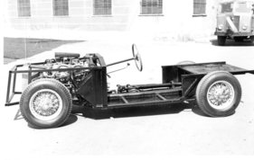 Siata 208 S (1952) - Chassiskonstruktion mit dem Fiat-8-Zylinder-Motor