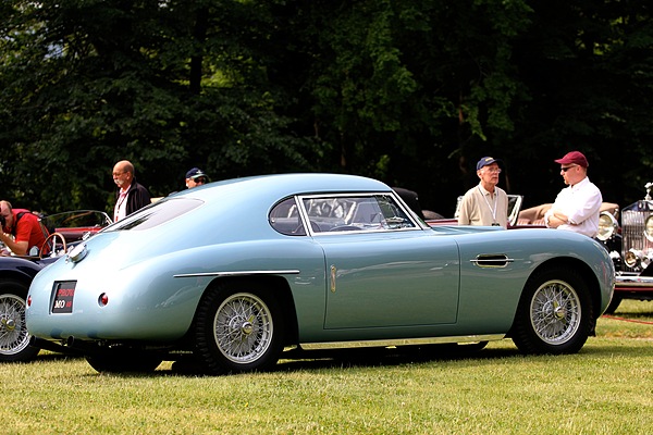 Siata 400 F (1953) - die Dachlinie ist gegenüber früher gebauten Coupés höher