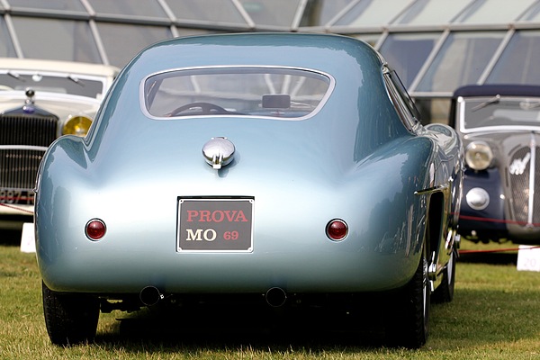 Siata 400 F (1953) - kaum Verzierungen - schlichte Eleganz