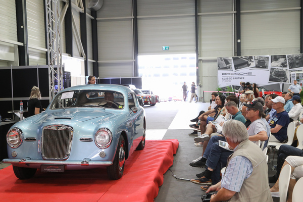 Siata Daina Berlinetta (1950) - als Lot 42 an der Swiss Classic World Versteigerung der Oldtimer Galerie Toffen in Luzern am 3. Juni 2023