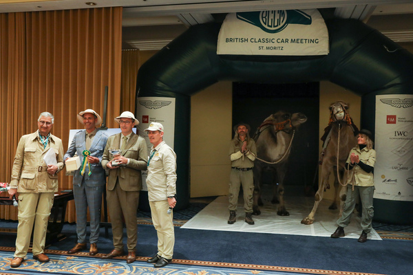 Siegerehrung mit Kamalen - 30. BCCM St. Moritz "Safari Edition" 2024