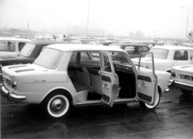 Simca 1000 (1962) - bequemer Einstieg vorne und hinten