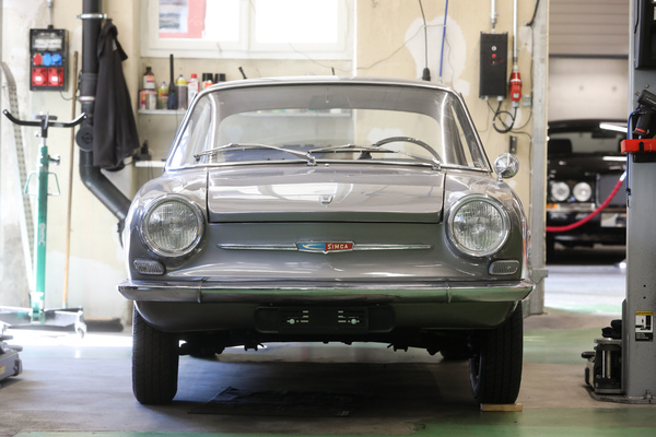 Simca 1000 Coupé (1964) - bei MadMotors - Older Classics August 2024