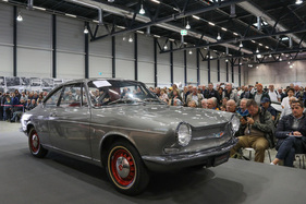 Simca 1000 Coupé Bertone (1963) - Lot 03 an der Swiss Classic World Versteigerung der Oldtimer Galerie am 1. Juni 2024 Simca 1000 Coupé Bertone (1963) - Lot 03 an der Swiss Classic World Versteigerung der Oldtimer Galerie am 1. Juni 2024