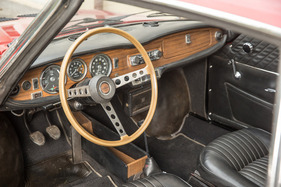 Simca 1200 S (1970) - Cockpit mit viel Simili-Holz und sportlichem Mattschwarz