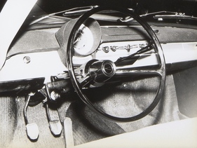 Simca 1300 (1963) - Schlichte Armaturen und Lenkrad