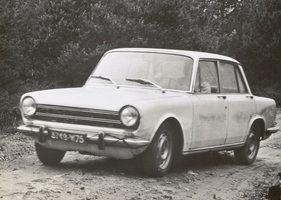 Simca 1500 (1963) - Der neue Simca überrascht bei den Versuchen im Ausland