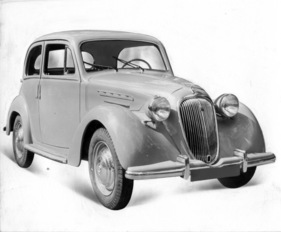 Simca 8 (1949) - amerikanische Design-Einflüsse sind auch bei der 1,2-Liter-Version gut sichtbar