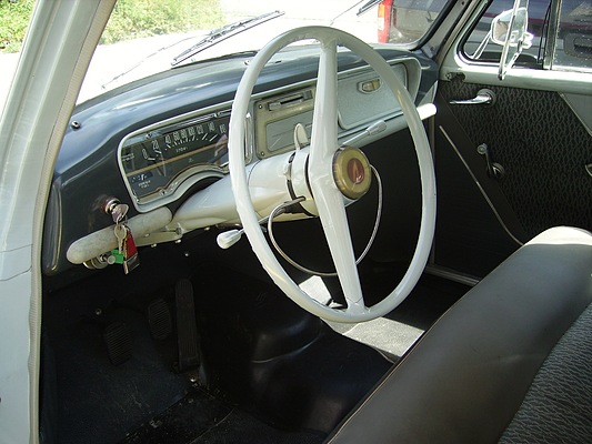 Simca Aronde (1961) - angeboten an der "Auktion Classic & Exklusiv Cars" im Salzhaus in Wangen an der Aare am 12./13. Oktober 2012