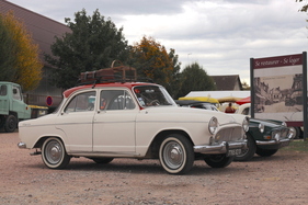 Simca Aronde Elysée P60 (1958) – Embouteillage de Lapalisse 2024