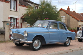 Bild Simca Aronde P60 (1961) – Embouteillage de Lapalisse 2024