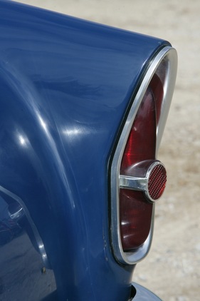 Simca Aronde Plein Ciel (1960) - Das Lampendesign änderte während der Bauzeit des Plein Ciel