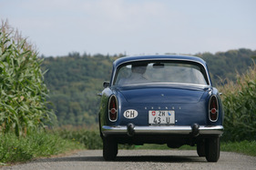 Simca Aronde Plein Ciel (1960) - Mit dieser Ansicht mussten vor 50 Jahren die meisten anderen Fahrzeuge vorlieb nehmen