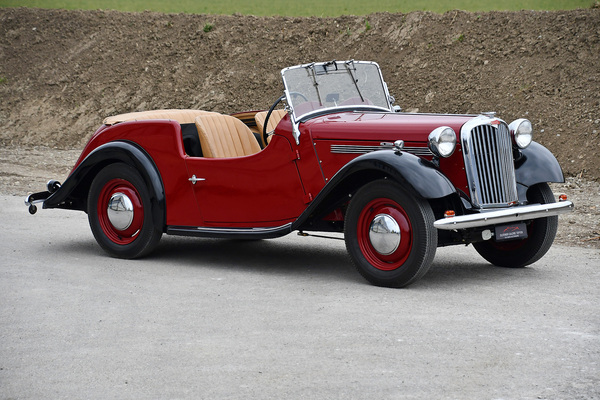 Singer 4AB Roadster (1953) - als Lot 04 angeboten an der Versteigerung der Oldtimer Galerie an der Swiss Classic World Luzern am 28. Mai 2022