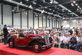 Singer 4AB Roadster (1953) - als Lot 04 anlässlich der Versteigerung der Oldtimer Galerie an der Swiss Classic World Luzern am 28. Mai 2022