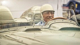 Sir Stirling Moss im Cockpit des Mercedes Benz 300 SLR - Goodwood Festival of Speed 2015
