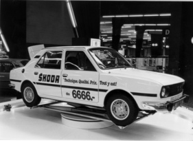 Skoda 105 LS (1980) - erhältlich für 6666 Franken - Genfer Autosalon 1980