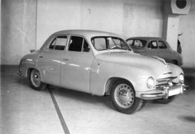 Skoda 1200 (1953) - mit Pontonform - am Automobilsalon in Genf 1953