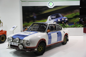 Skoda 130 RS (1975) - zwischen 1975 und 1980 wurden rund 200 dieser Fahrzeuge hergestellt, 140 PS stark und 720 kg leicht - auf dem Skoda-Stand (Rétromobile 2013)