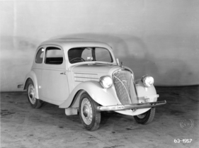 Skoda 420 (1936) - kompakter Aufbau Skoda 420 (1936) - kompakter Aufbau